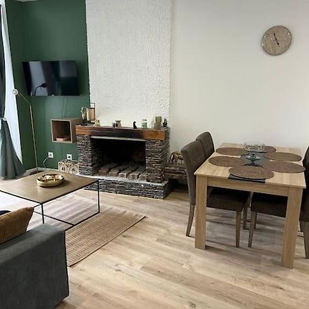 Appartamento Le Chaleureux Luchonnais Bagnères-de-Luchon Esterno foto