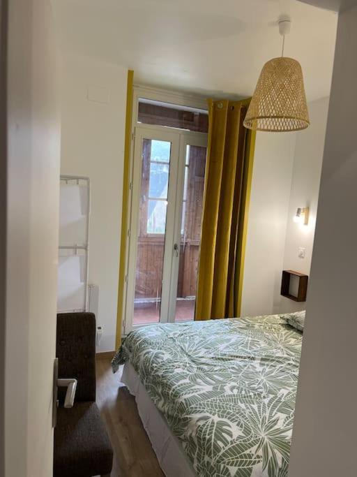 Appartamento Le Chaleureux Luchonnais Bagnères-de-Luchon Esterno foto